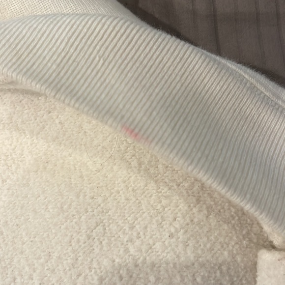 Aritzia TNA hoodie - Picture 8 of 8